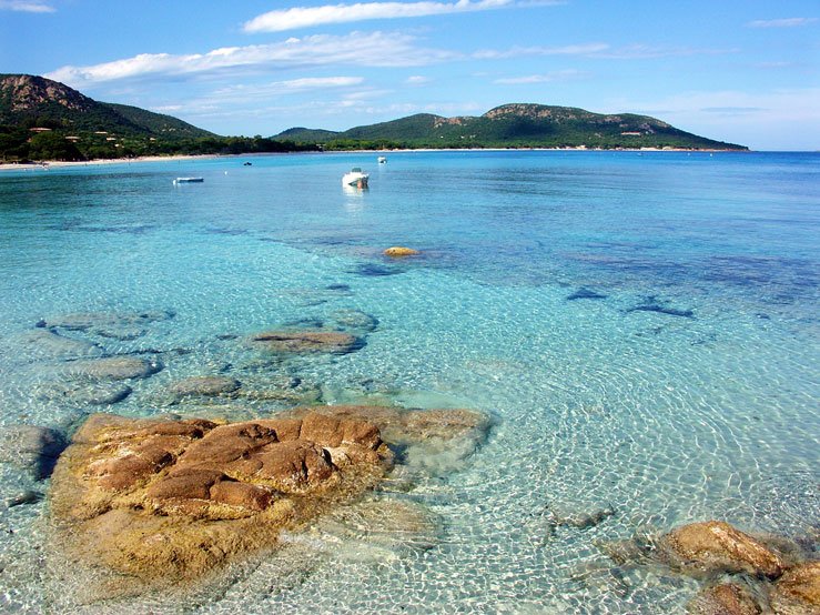 Plage de Palombaggia, Corsica © Steffen Ramsaier Photography / Getty Images