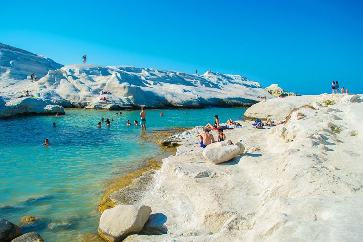 Greece's national carrier is offering promotions to travelers in summer and fall ©Shutterstock