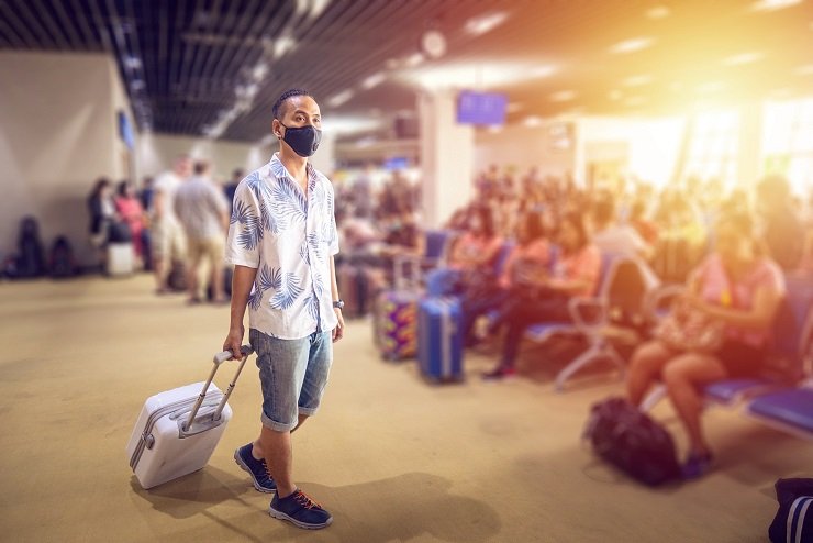 Masks are now mandatory on European flights © Piyamas Dulmunsumphun / EyeEm