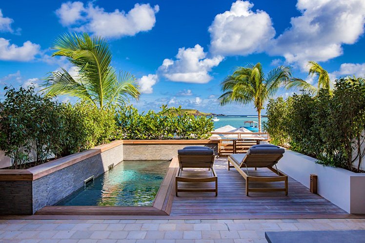 Be truly socially distanced with your own private plunge pool © Larent Benoit / le Bathélemy Hotel & Spa