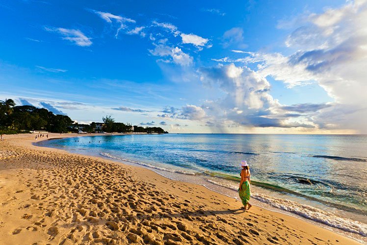 The Caribbean is beginning to open its borders to tourists © Steve Photography / Shutterstock