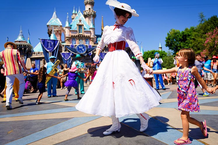 California health officials have set out guidelines for theme park reopenings ©Shutterstock