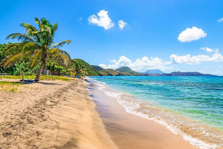 Go beyond the popular destinations with these five under-the-radar Caribbean destinations © NAPA74 / Getty Images