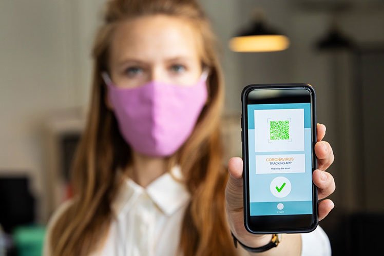 Travelers to carry their Covid-19 test result in a standardised format © Luis Alvarez via Getty Images